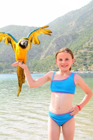 Sophie Lowery - Gallery Image 4