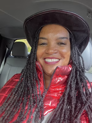 ARETHA LESTER - Gallery Image 1