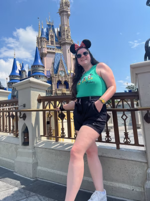 Julianne Hunt - Project Casting Gallery Image 5 Julianne Hunt - Gallery Image 5