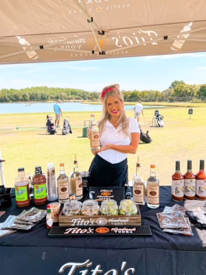 Kimberly Tucker - Gallery Image 4