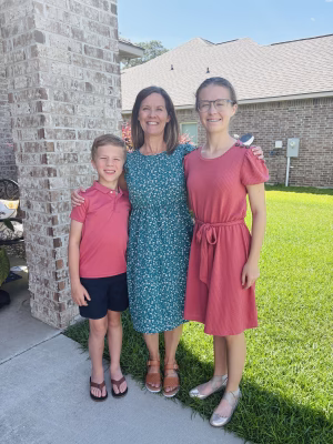 Amanda Hardy - Gallery Image 1