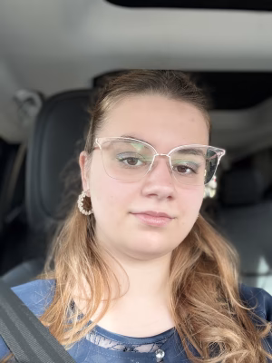 Chloe Garcia - Project Casting Gallery Image 3 Chloe Garcia - Gallery Image 3