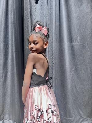 Amelia Richardson- Arbubakrr - Project Casting Gallery Image 7 Amelia Richardson- Arbubakrr - Gallery Image 7