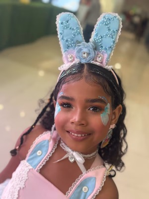 Jaazaniah Bless  Agun - Gallery Image 6