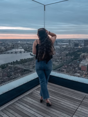 Julianne Hunt - Project Casting Gallery Image 2 Julianne Hunt - Gallery Image 2