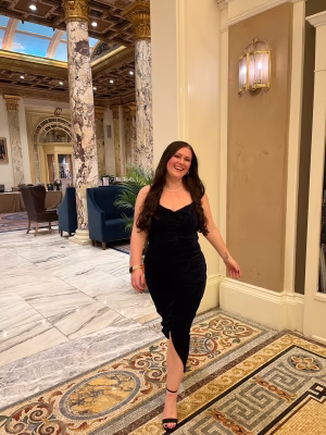 Julianne Hunt - Project Casting Gallery Image 3 Julianne Hunt - Gallery Image 3