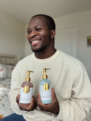 Ayobami Peluola - Gallery Image 1