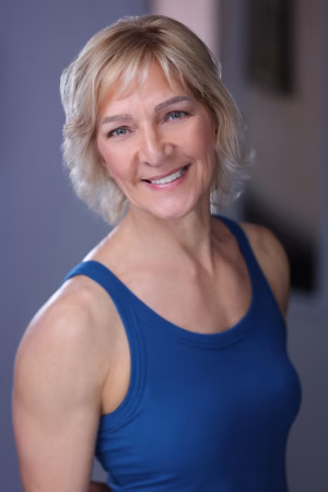 Maggie Hudson - Gallery Image 4