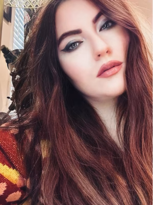 Victoria Turner - Gallery Image 2