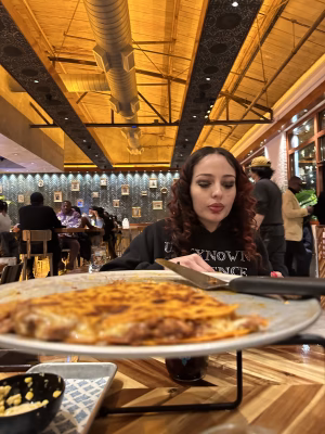 Zubayda Qahtan - Gallery Image 1