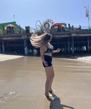 Vivian Martinez - Gallery Image 1