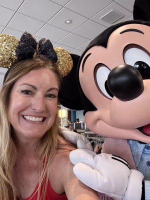 Tori Langlois - Gallery Image 4