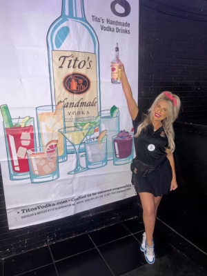 Kimberly Tucker - Gallery Image 5