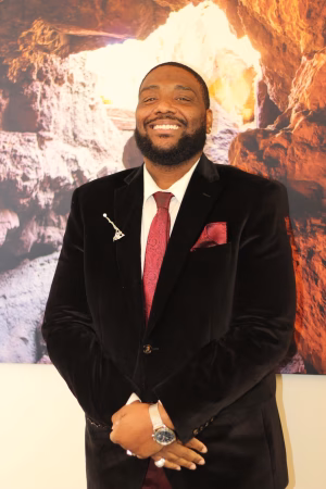 Maurio Dixon - Gallery Image 1