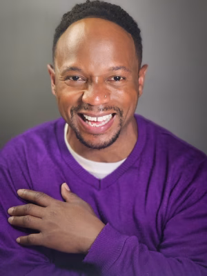 Scean Aaron - Gallery Image 1