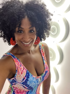 Lisa Jones - Project Casting Gallery Image 3 Lisa Jones - Gallery Image 3