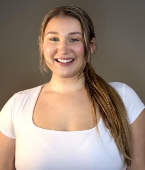 Kaitlyn Deoliveira - Gallery Image 2