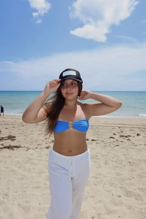 Savanna Neal - Project Casting Gallery Image 4 Savanna Neal - Gallery Image 4