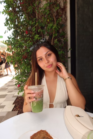 Savanna Neal - Project Casting Gallery Image 1 Savanna Neal - Gallery Image 1