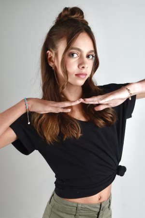 Beatriz Nahuz - Gallery Image 12
