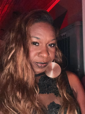 Nicole Peters - Gallery Image 12