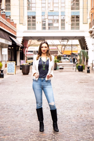 Alexis Jones - Gallery Image 8