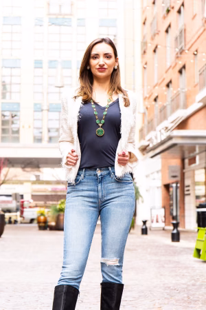 Alexis Jones - Gallery Image 7