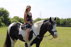 Anna Verdier - Gallery Image 9