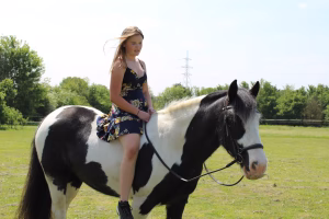 Anna Verdier - Gallery Image 10