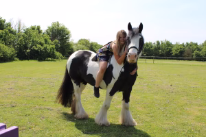 Anna Verdier - Gallery Image 14