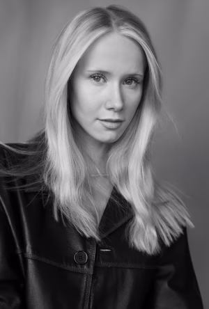 Eevi Mäntylä - Gallery Image 2