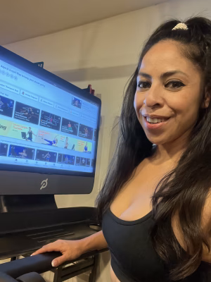 Leandra  Ale - Gallery Image 2