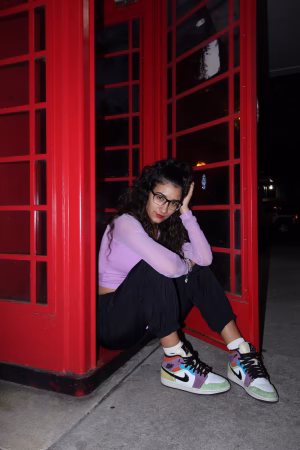Eliza Estremera - Gallery Image 1