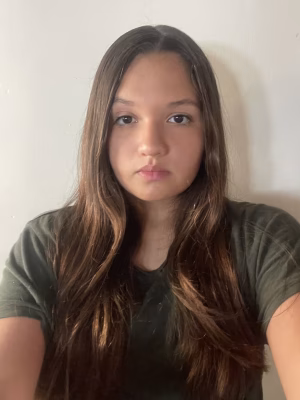 Ana Ruiz - Gallery Image 3