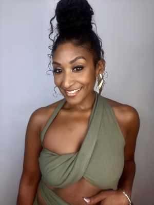 Lisa Jones - Project Casting Gallery Image 1 Lisa Jones - Gallery Image 1