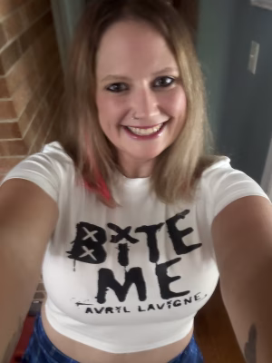 Hannah Poole - Project Casting Gallery Image 5 Hannah Poole - Gallery Image 5