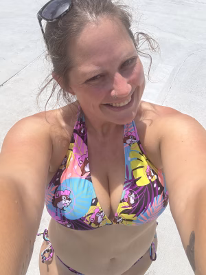 Hannah Poole - Project Casting Gallery Image 3 Hannah Poole - Gallery Image 3