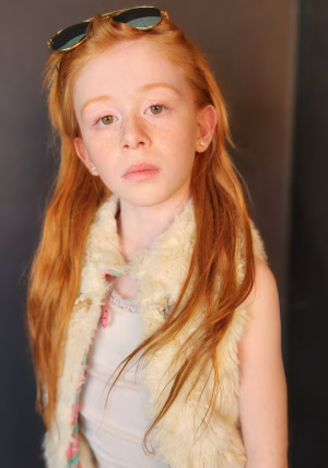 Emily Raddatz - Gallery Image 7