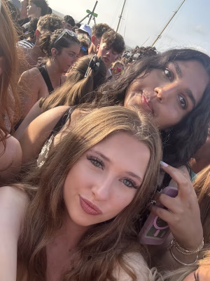 Molly Forrester - Gallery Image 1