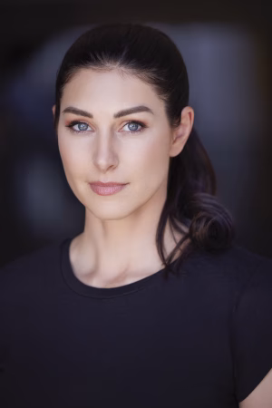 Vanessa Beck - Gallery Image 6