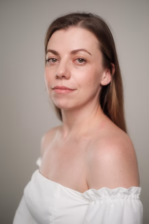 Iryna Bulatetska - Gallery Image 5