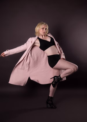 Ashleigh  Strawn - Gallery Image 4