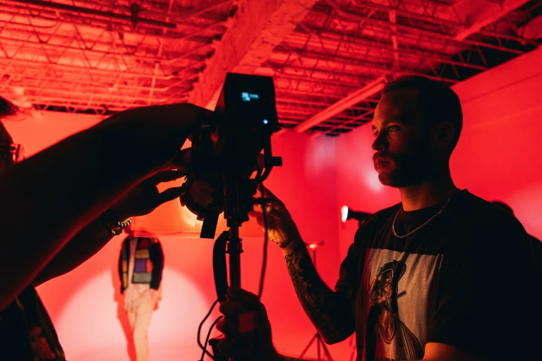 ‘SCARY MOVIE 6’ Hiring Crew