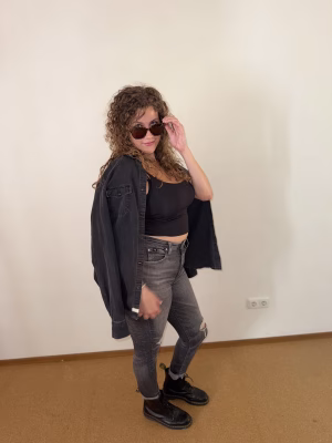 Gina-Mia Thom - Gallery Image 11