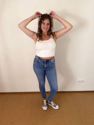 Gina-Mia Thom - Gallery Image 4