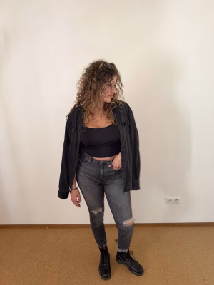 Gina-Mia Thom - Gallery Image 10