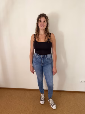 Gina-Mia Thom - Gallery Image 2