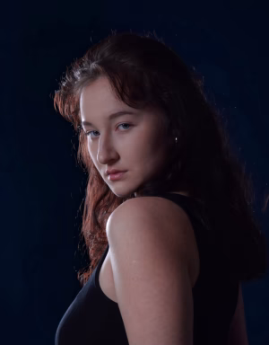 Karolína Hovorová - Gallery Image 1