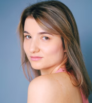 Dayana Assad - Gallery Image 1
