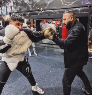 Robert  Kakur - Project Casting Gallery Image 4 Robert  Kakur - Gallery Image 4